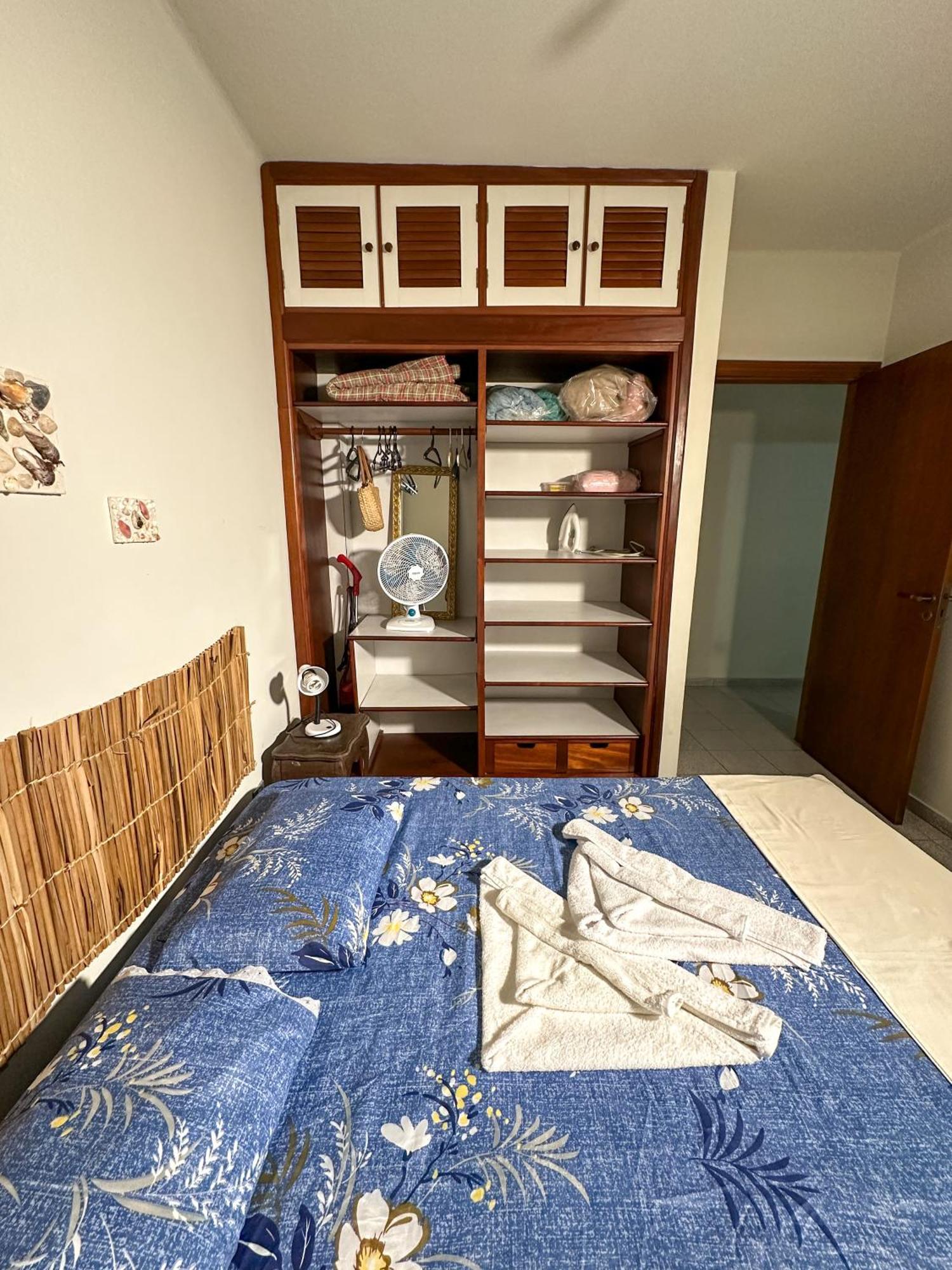 Apartamento Com Vista Pro Mar No Centro De Ubatuba - 2 Quartos E Cozinha Completa Bagian luar foto